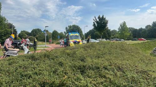 fietser-gewond-bij-aanrijding-op-reggesingelmet-de-veeneslagen-in-rijssen
