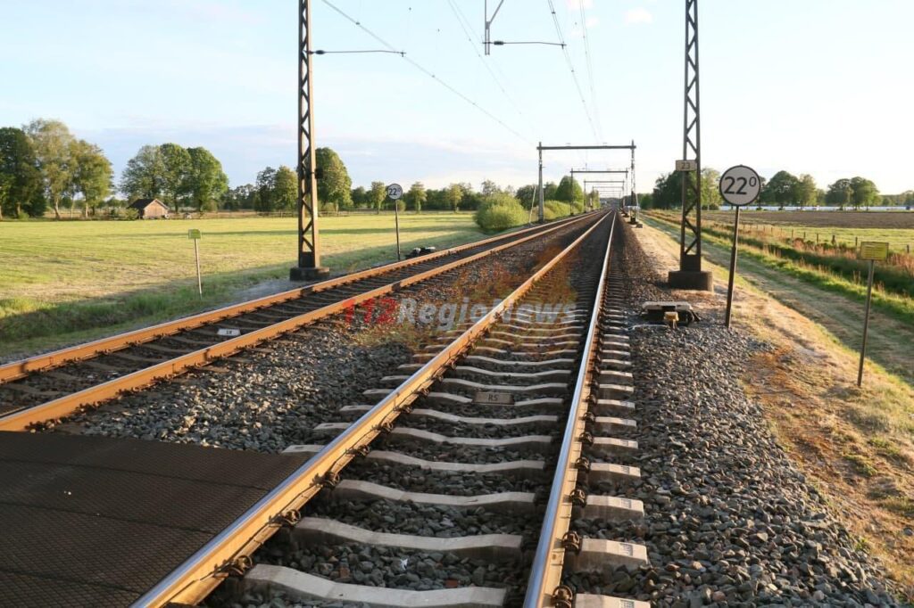 Ongeval op spoor bij NS Station Almelo De Riet