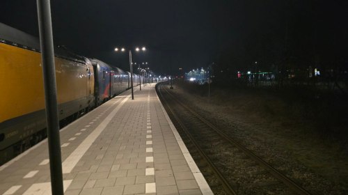 Trein tot stilstand door defect materieel bij station Rijssen