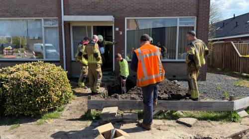 gaslek-ontdekt-bij-graafwerkzaamheden-in-nijverdal