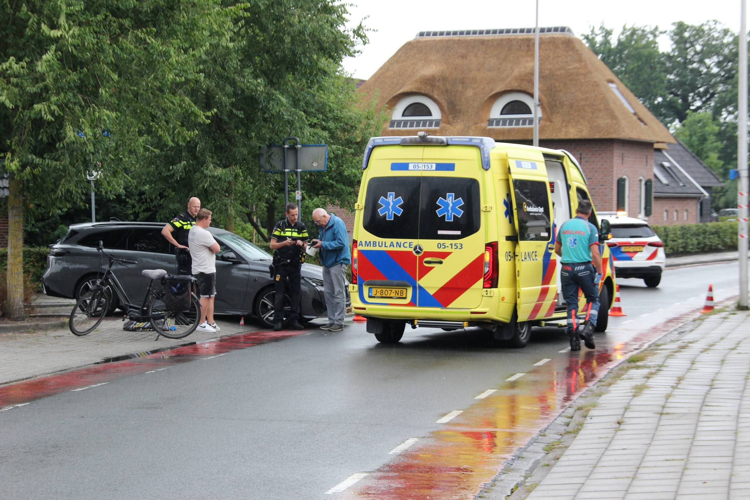 aanrijding met auto in Holten